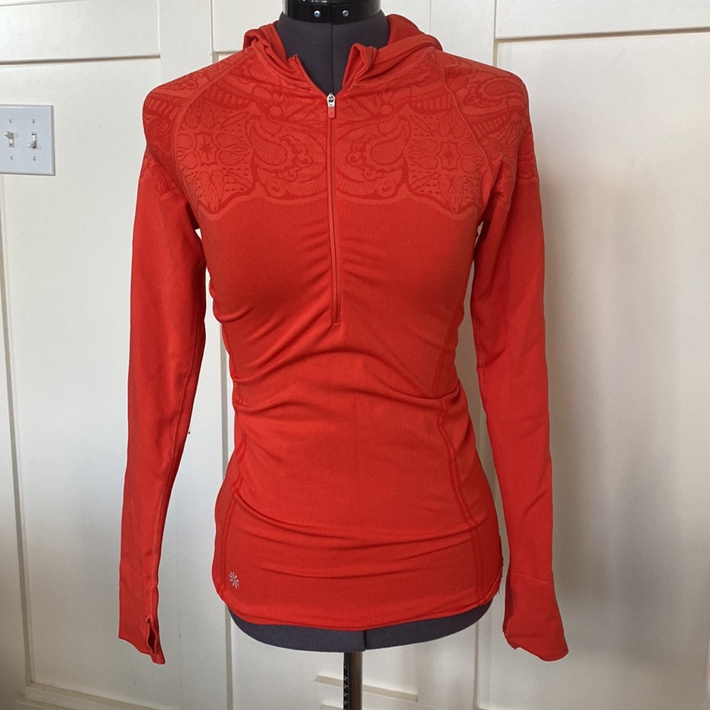 ✌️ for $30- Athleta Hooded Quarter Zip